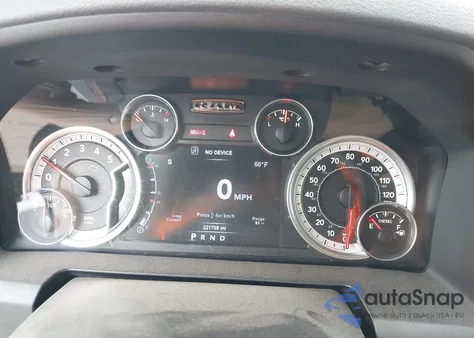 2015 Ram 1500 Big Horn z USA, uszkodzony, nr VIN 1C6RR7LM6FS720542